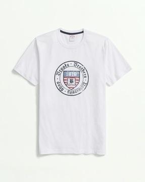 university shop graphic printed t-shirt