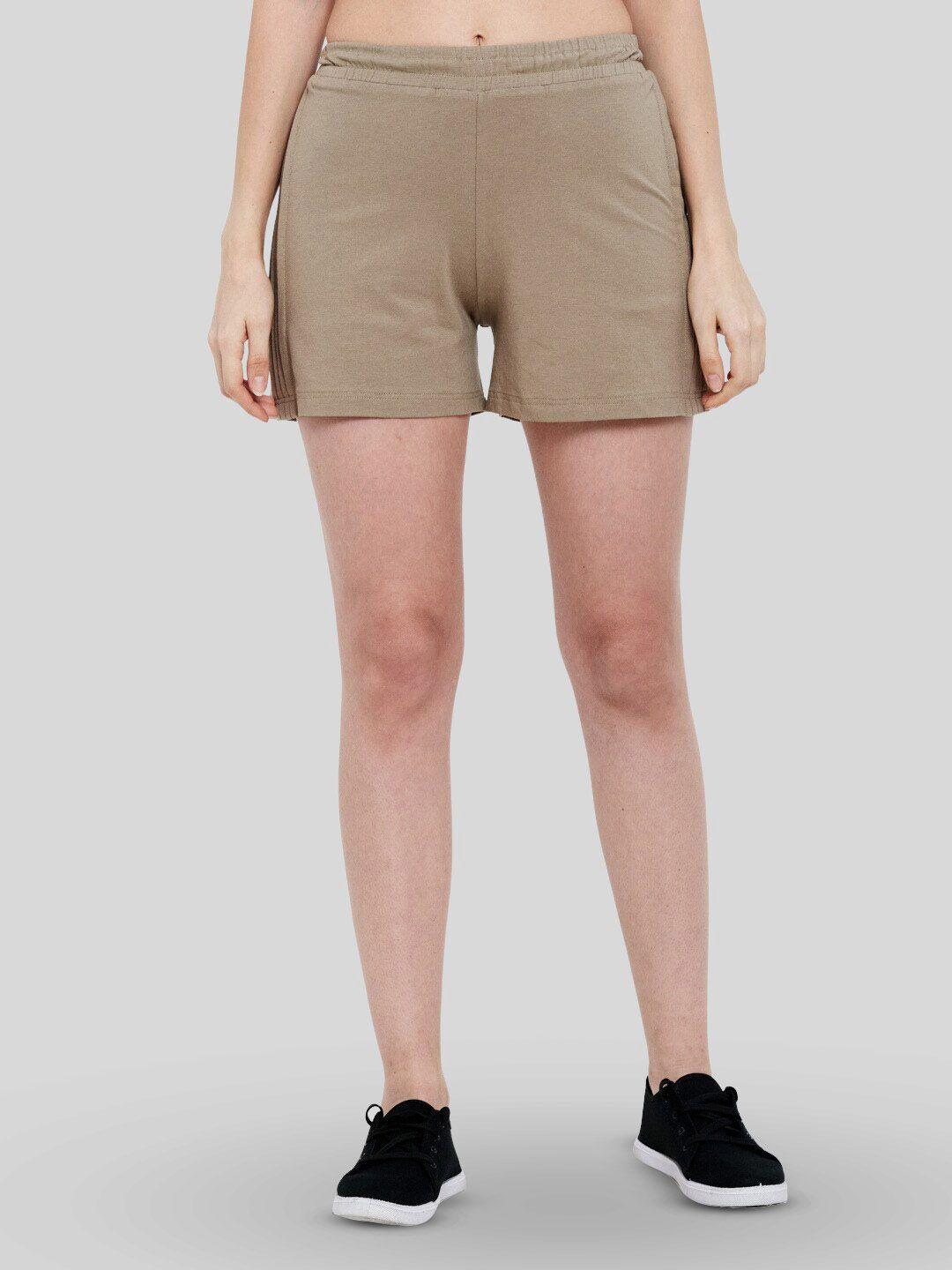 unmade women regular fit mid-rise cotton shorts