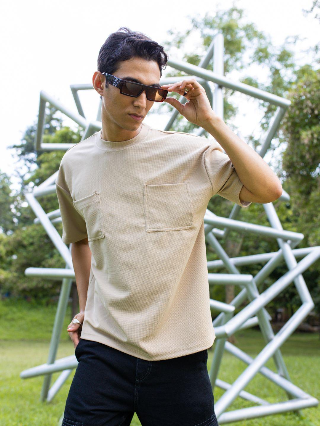 unrl self design drop shoulder boxy fit polo collar t-shirt