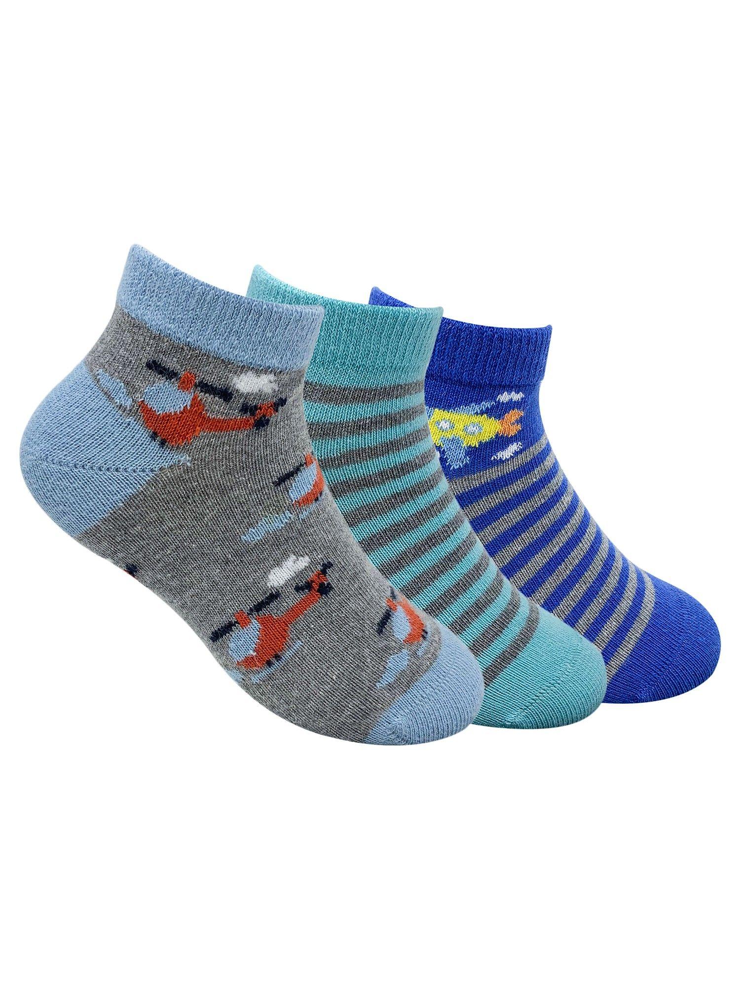 up in the sky cotton ankle length socks for kids (pack of 3)