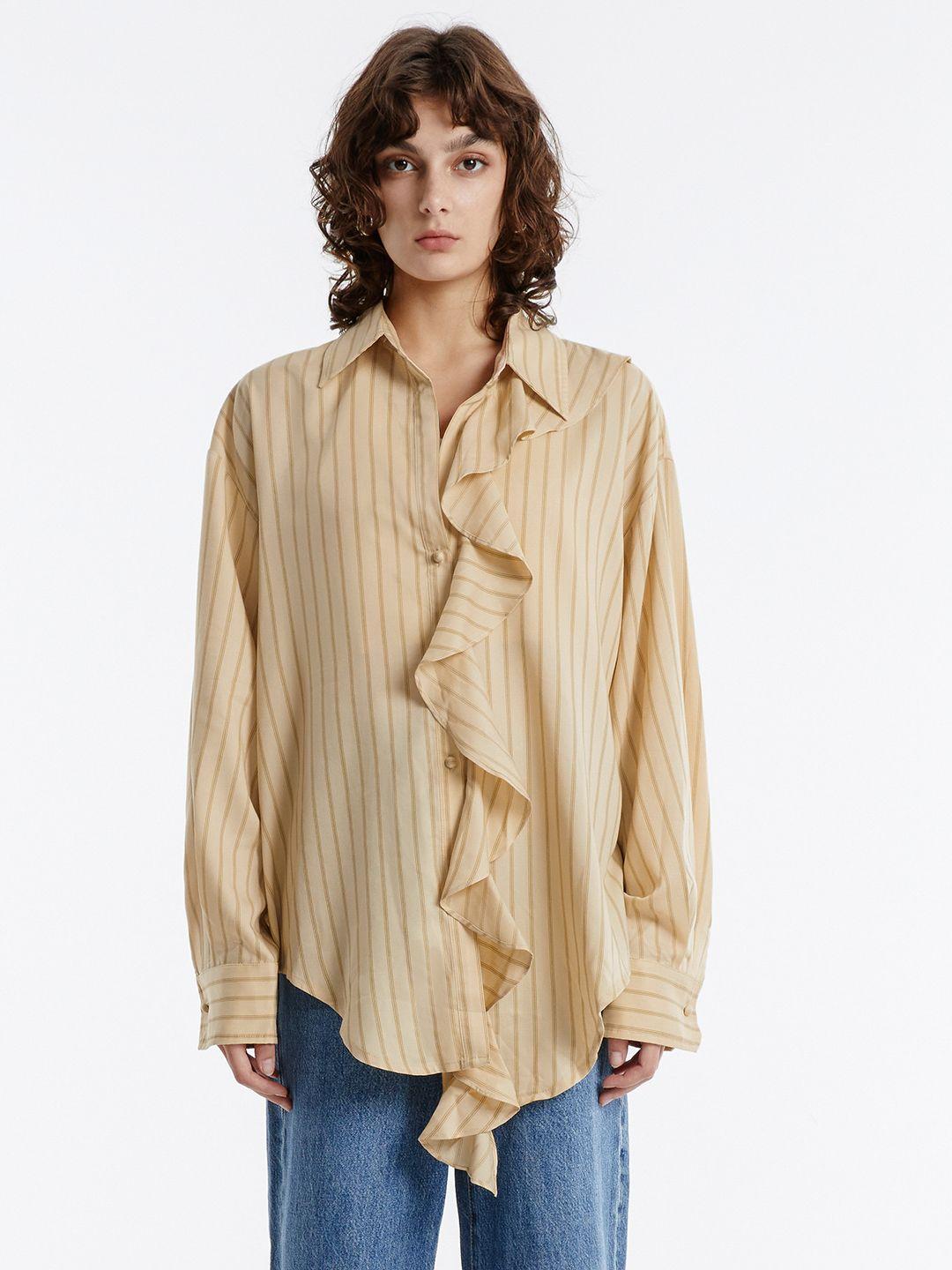 urban revivo oversized fit striped casual shirt