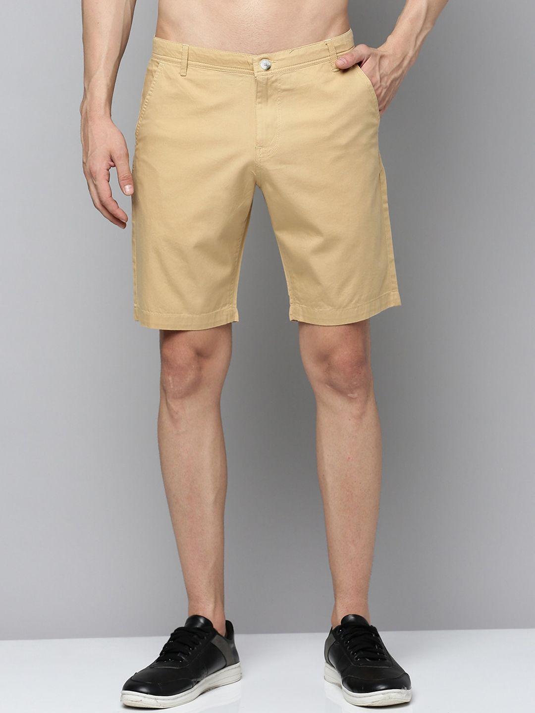 urban dog men mid rise pure cotton shorts