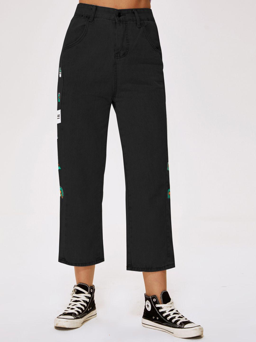urbanic women black straight fit applique detail cotton crop jeans