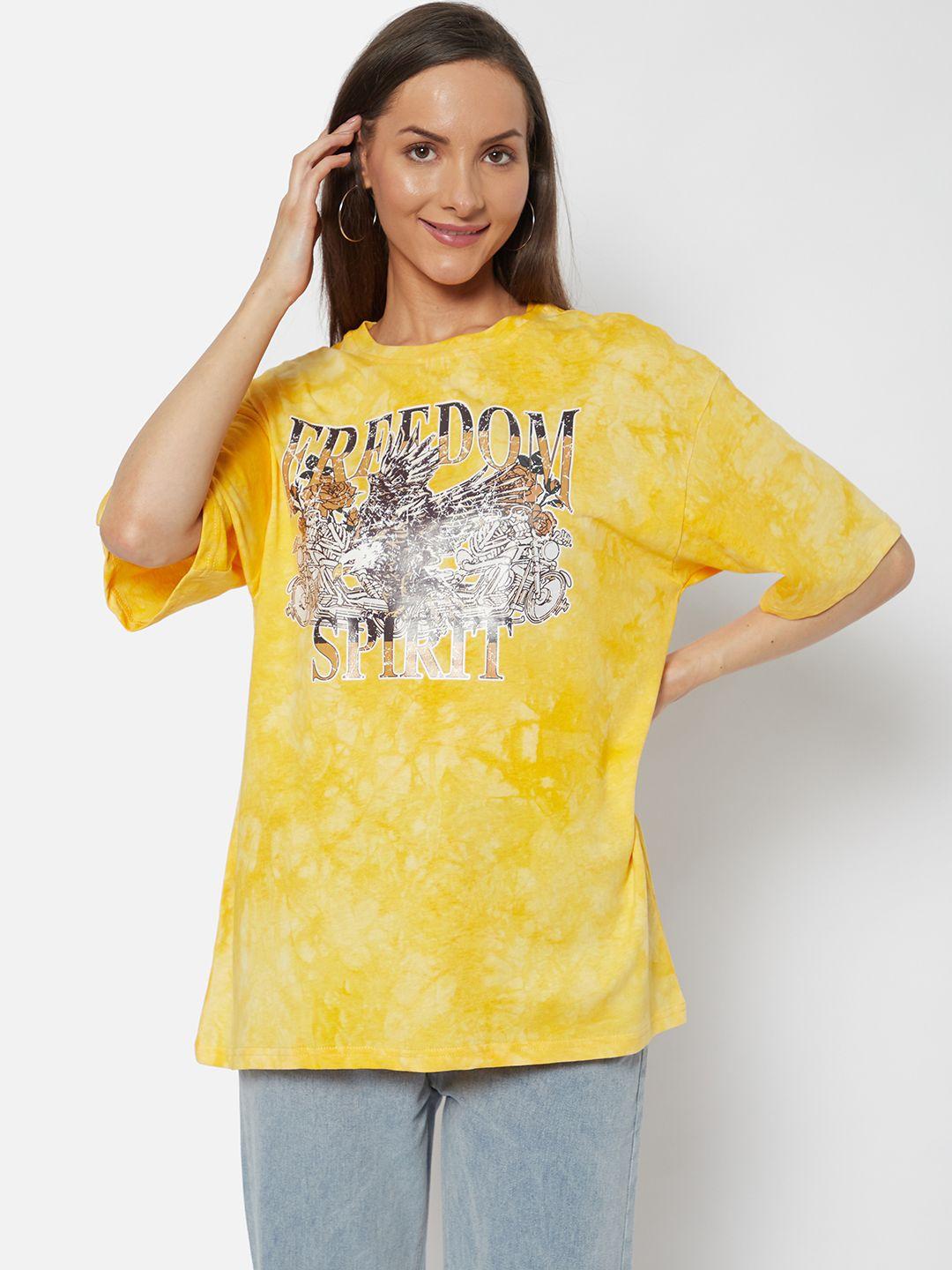 urbanic women mustard yellow & black graphic printed drop-shoulder sleeves t-shirt