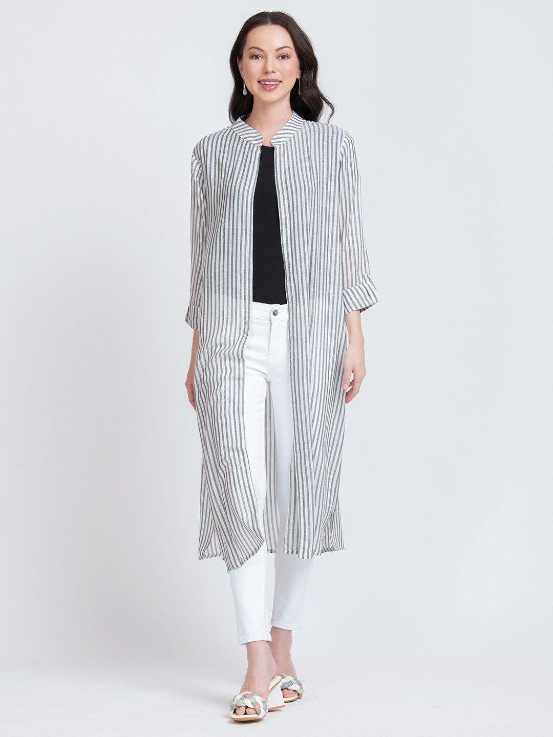 ursense women white & grey checked longline monochrome shrug