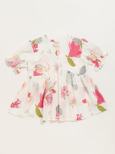 utsa kids by westside white floral printed top