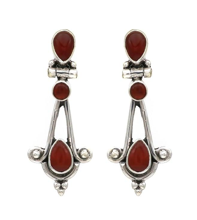 v and a jewels teardrop earring in red onyx gemstone