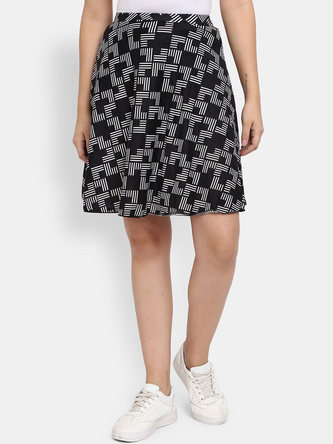 v-mart geometric printed flared skirt
