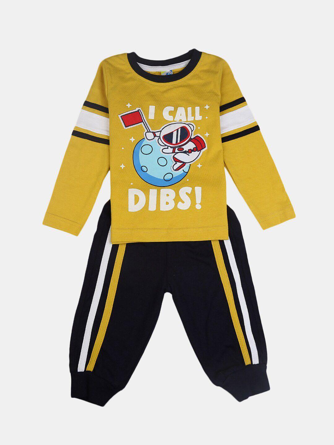 v-mart boys mustard & black printed pure cotton t-shirt with pyjama