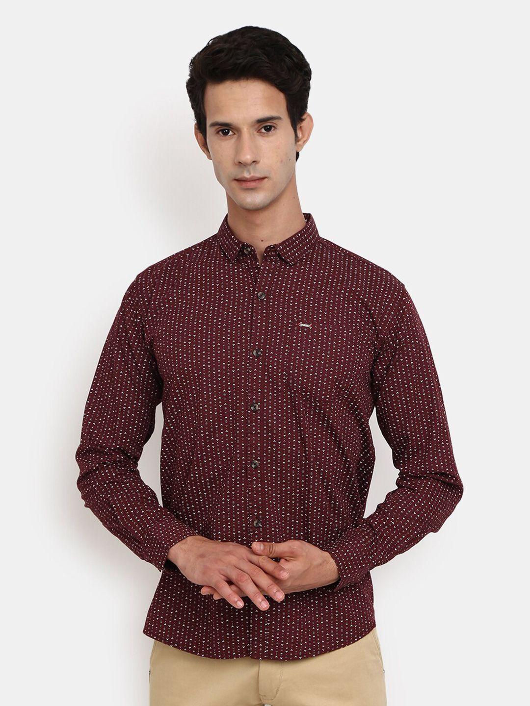 v-mart men maroon printed casual shirt