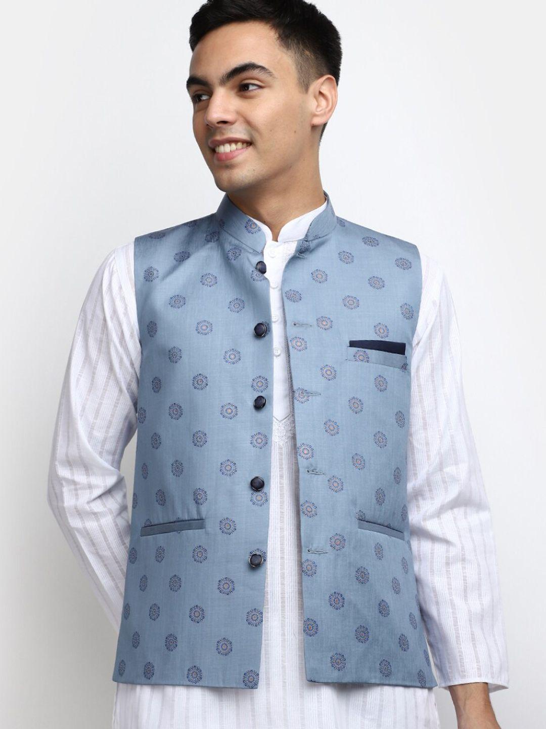 v-mart striped mandarin collar pure cotton kurta with pyjamas & nehru jacket