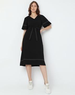 v-neck a-line dress with waist tie-up