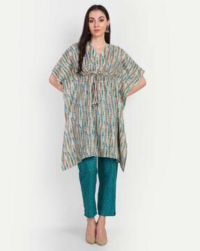 v-neck a-line kurta set