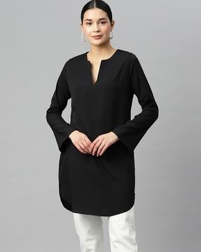 v-neck full-sleeve tunic