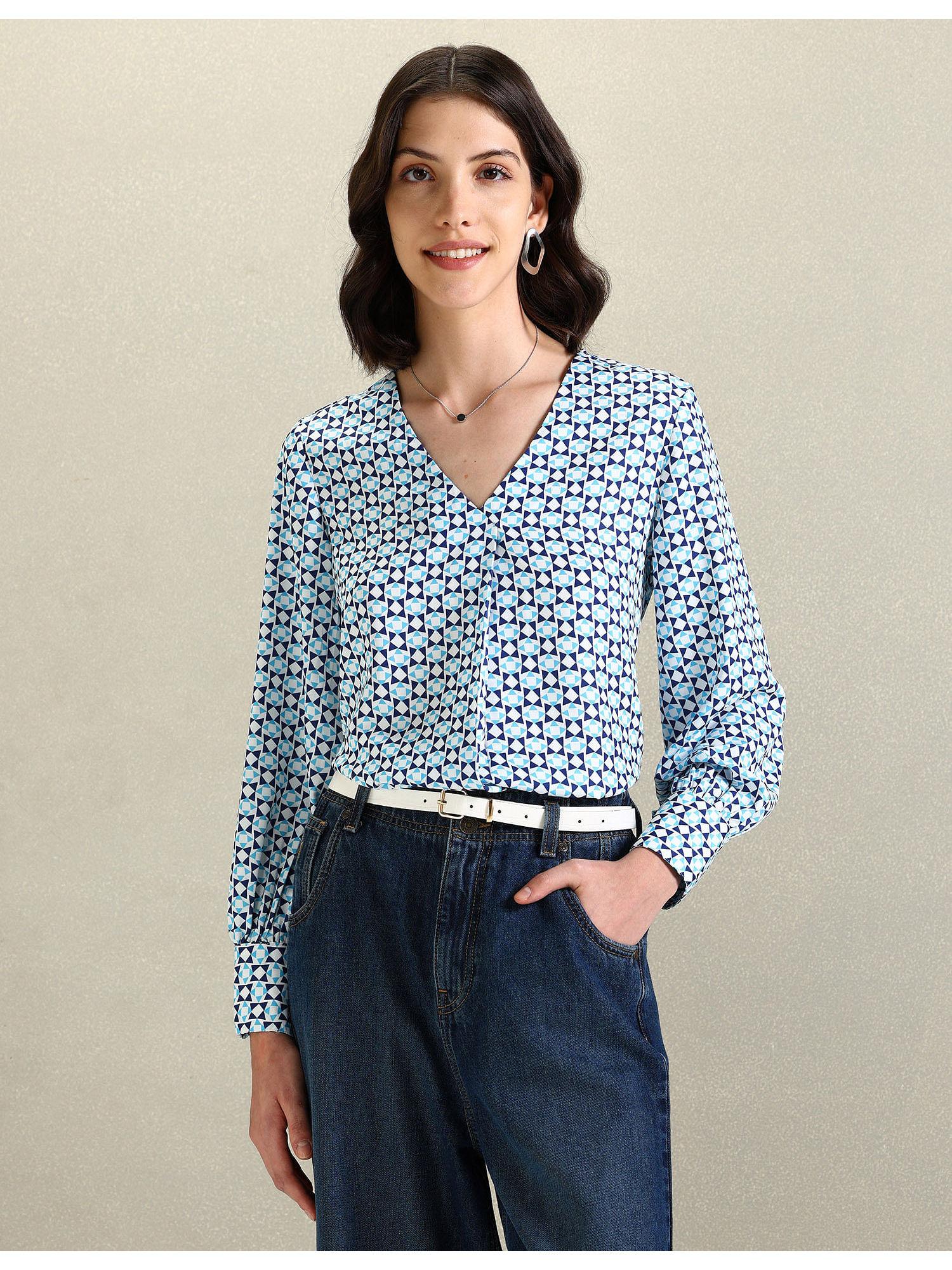 v-neck geometric print blue top