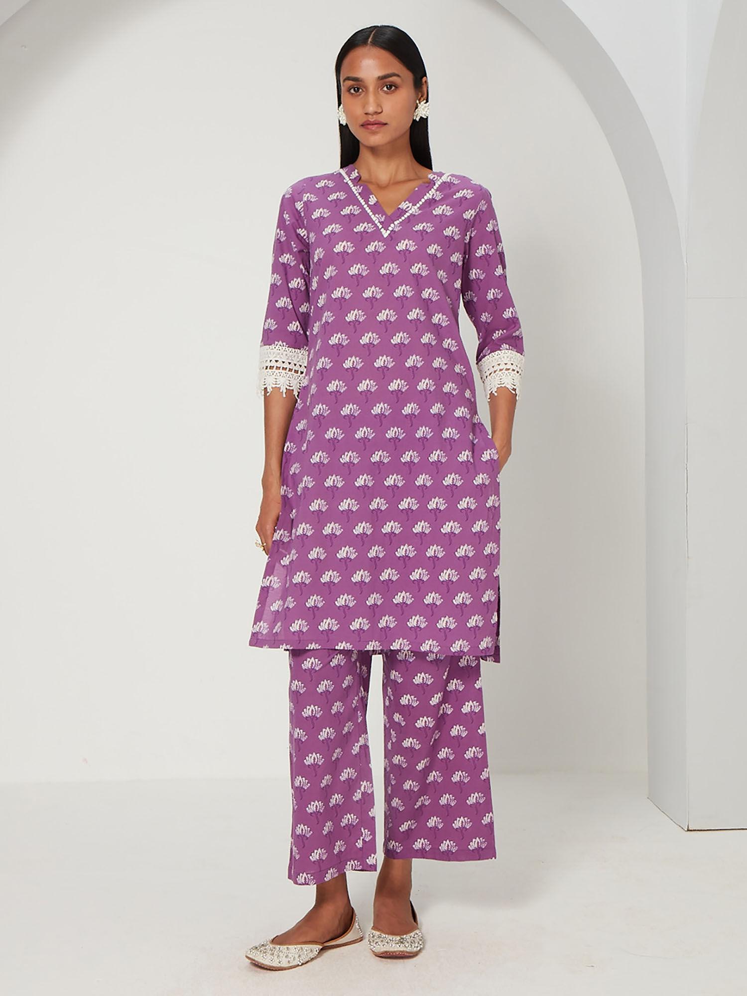 v-neck lotus print kurta