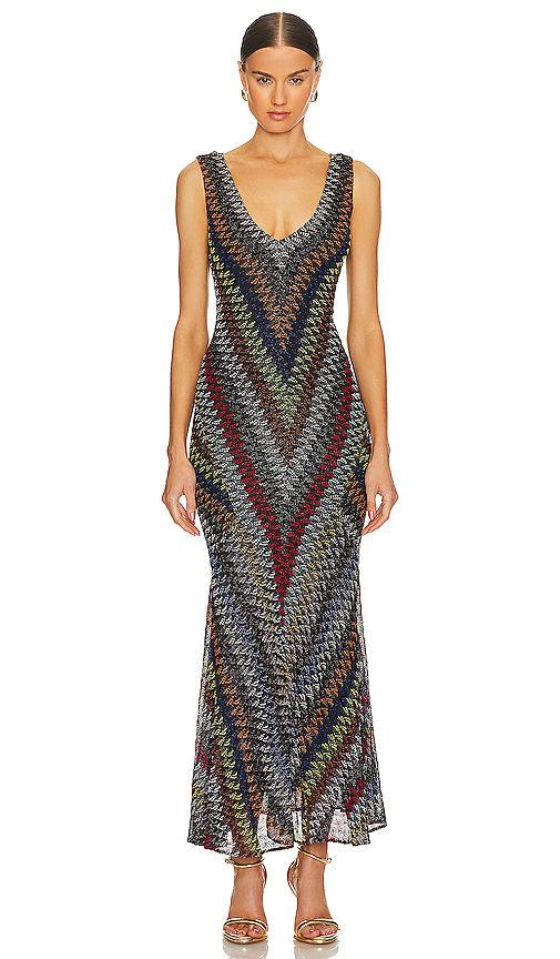 v-neck maxi dress