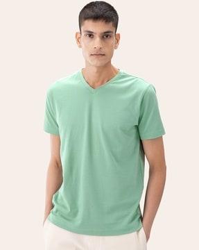 v-neck premium cotton regular fit t-shirt