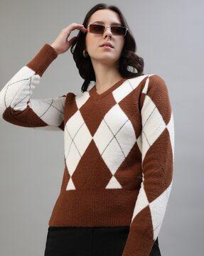 v-neck pullover with full sleeves