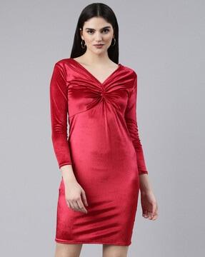 v-neck sheath dress