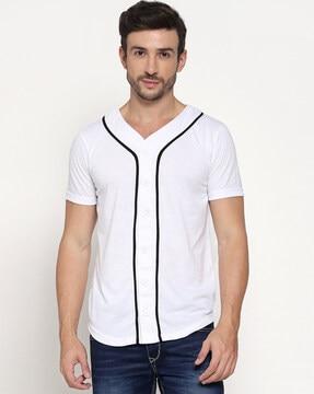 v-neck shirt with contrast tapping