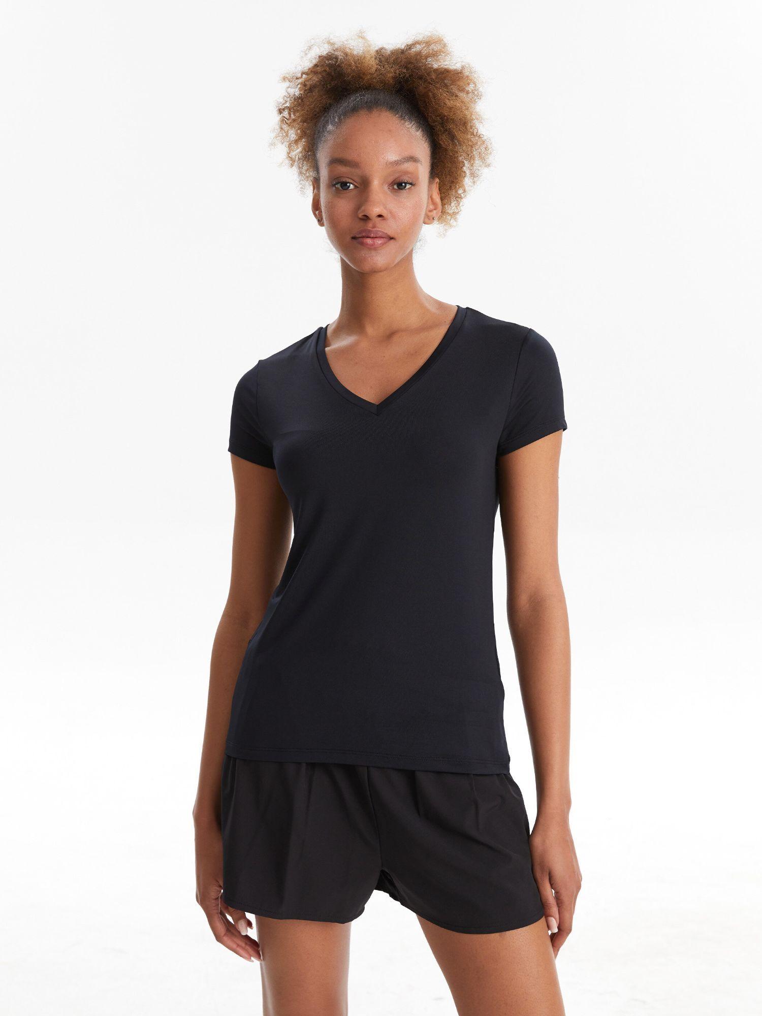 v-neck short sleeve outdoor activewear t-shirt light black