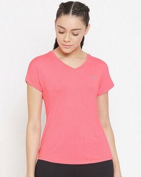 v-neck slim fit t-shirt