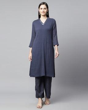 v-neck straight kurta set