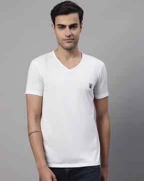 v-neck t-shirt with brand embroidery