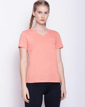 v-neck t-shirt with patch pocket