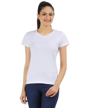 v-neck t-shirt with short sleeves