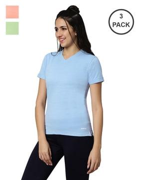 v-neck t-shirt with short sleeves