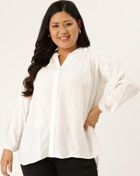 v-neck top with raglan sleeves