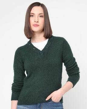 v-neck top with ribbed hems