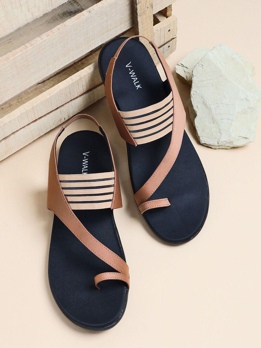 v-walk strappy one toe flats