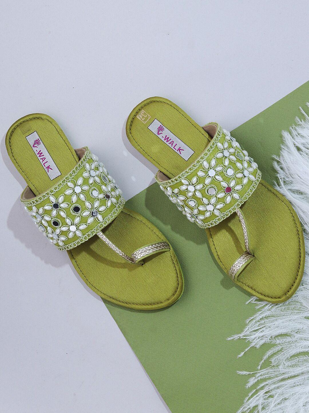 v-walk women green embellished ethnic one toe flats