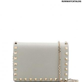 valentino garavani rockstud on-chain crossbody bag