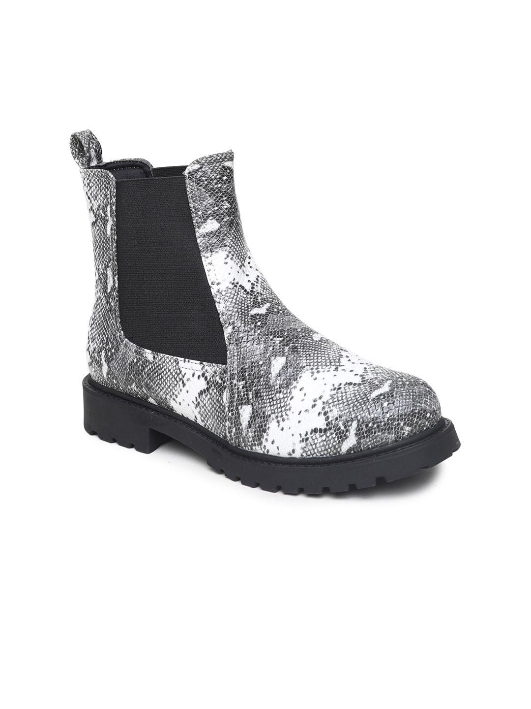 valiosaa women black & white textured chunky boots