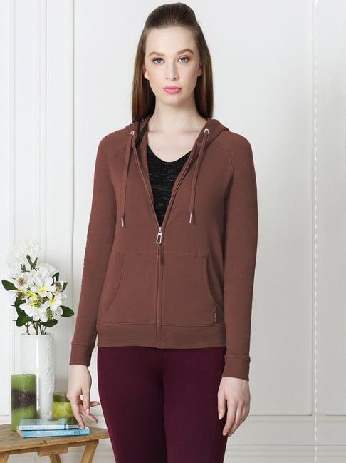 van heusen athleisure comfort fit antiviral smart tech+ solid hoodie - mahagony