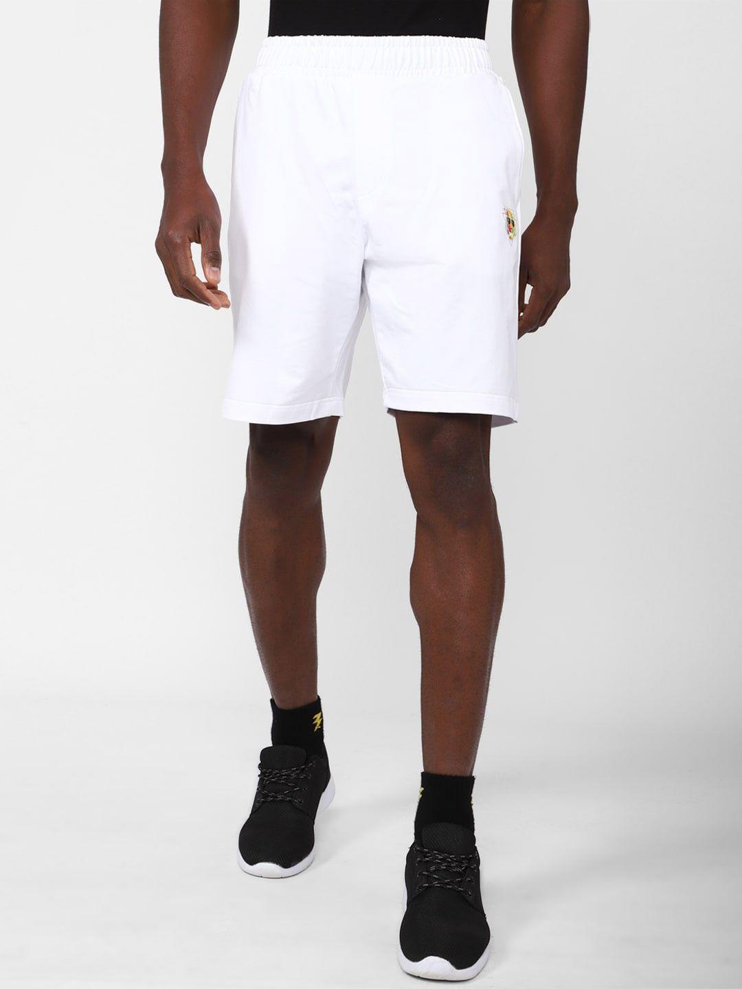 van heusen flex men mid-rise sports shorts