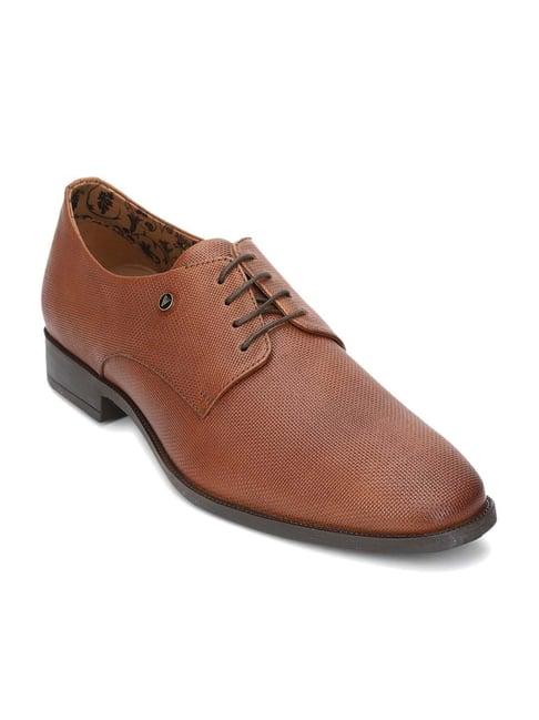 van heusen men's cinnamon brown derby shoes