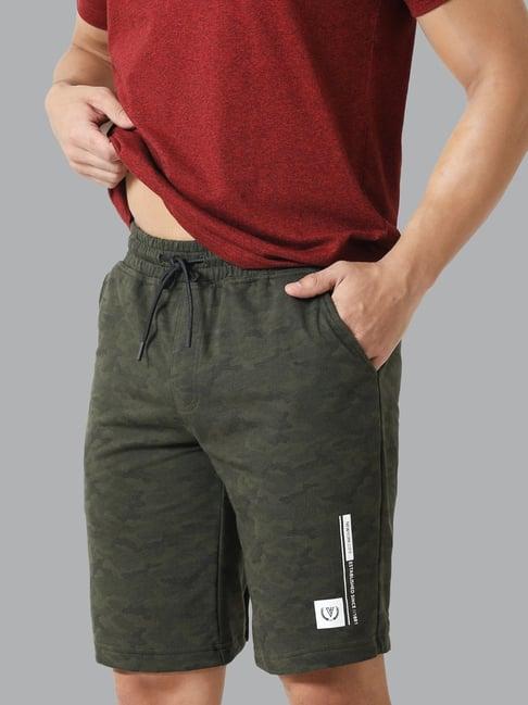 van heusen sport regular fit drawstring waist ultra soft allover camo print knit shorts - green