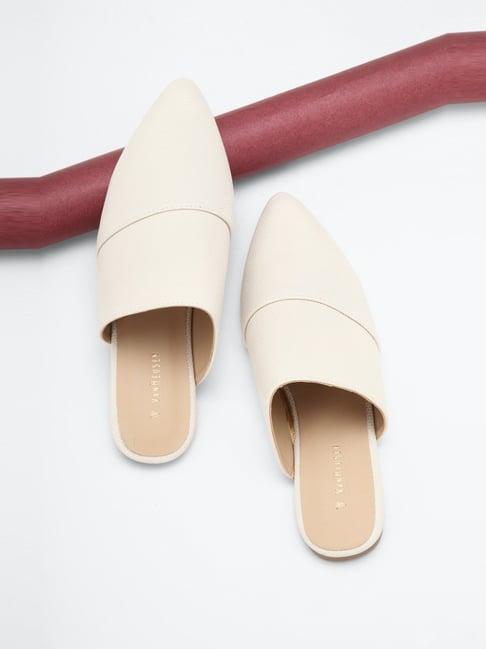 van heusen women's white mule shoes