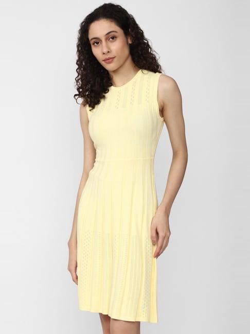 van heusen yellow self pattern shift dress