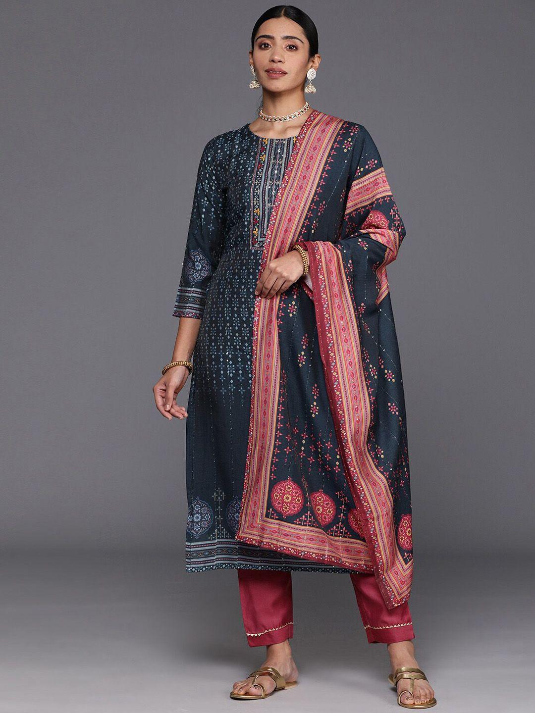 varanga ethnic motifs printed sequinned kurta with trousers & with dupatta