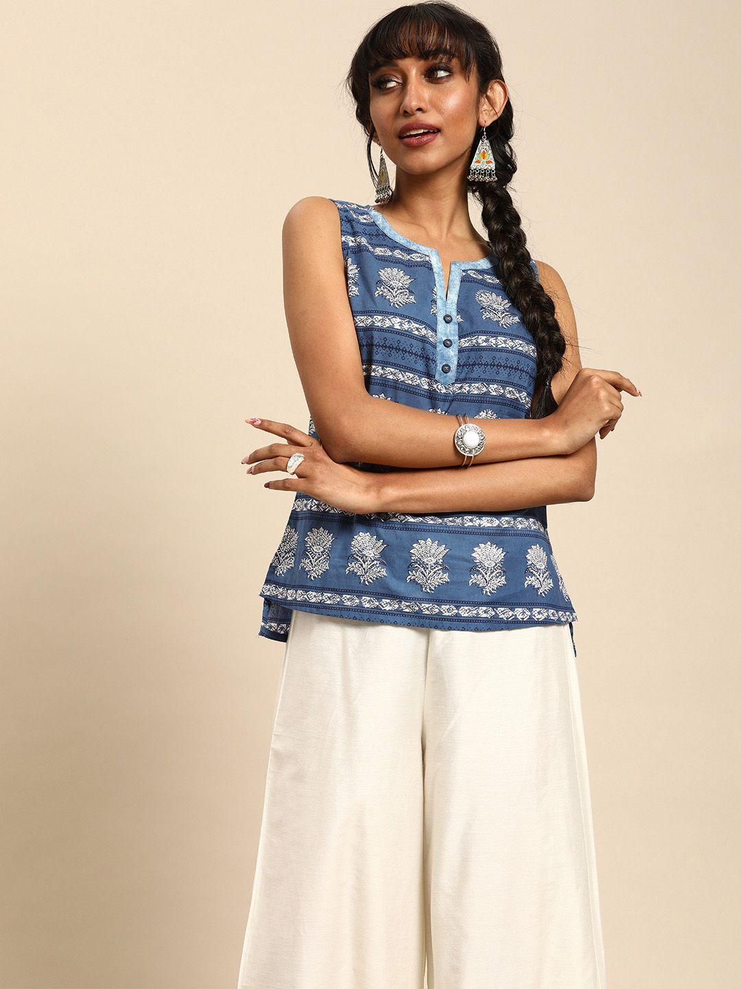 varanga women blue & white printed top