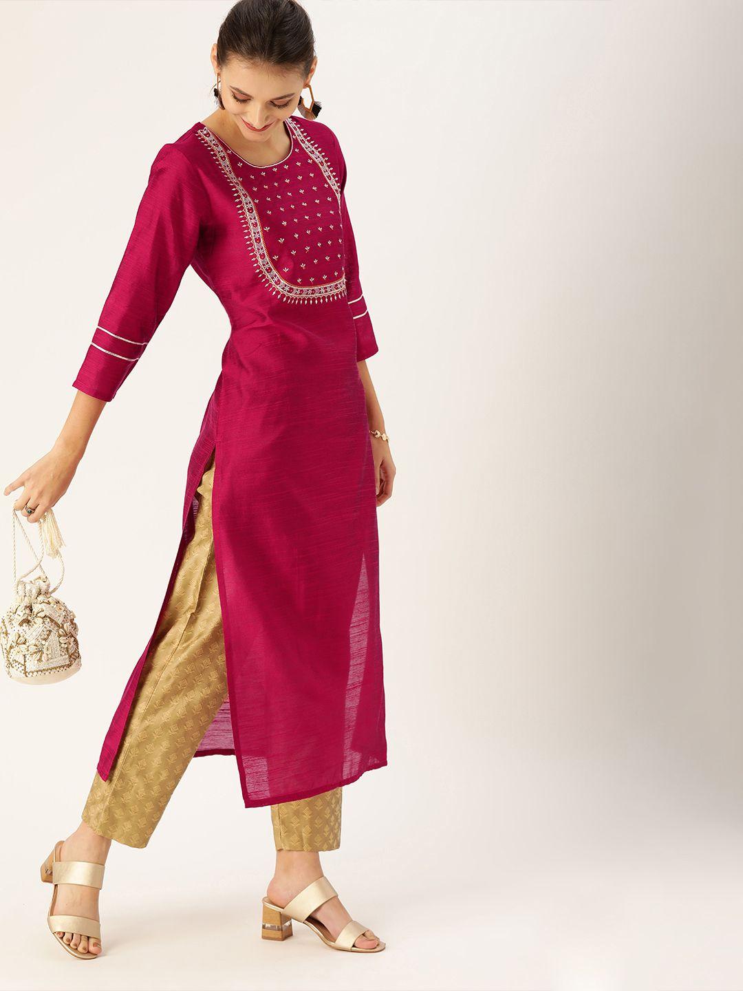 varanga women magenta & white embellished straight kurta