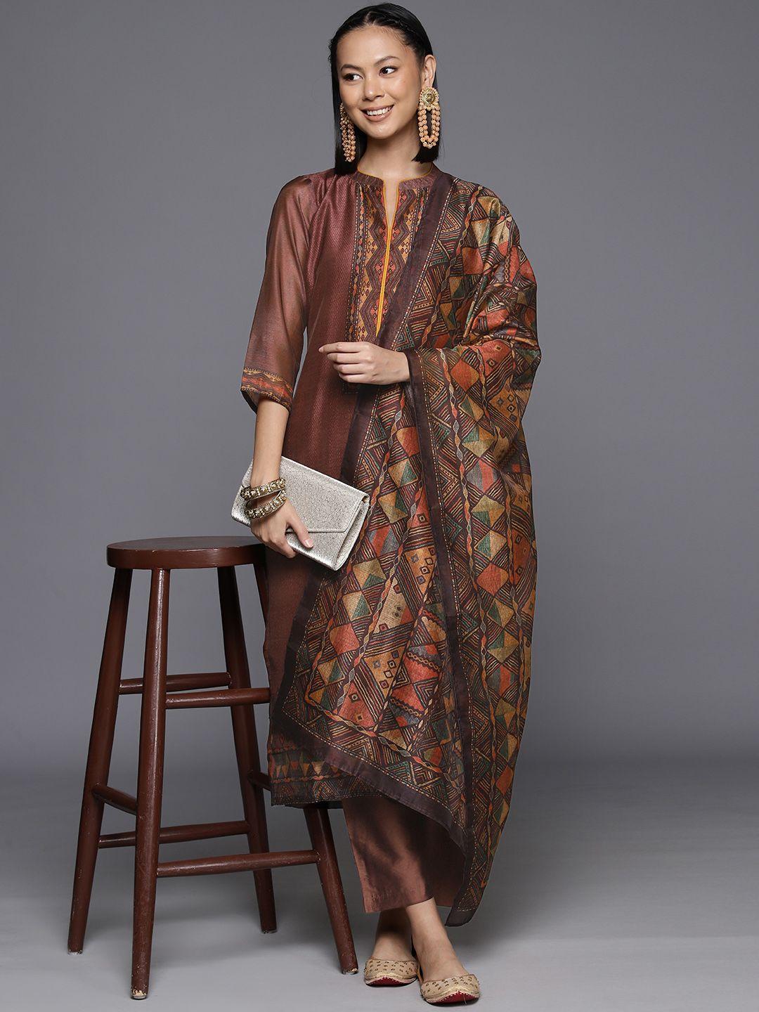 varanga women printed regular chanderi silk kurta with trousers & with dupatta