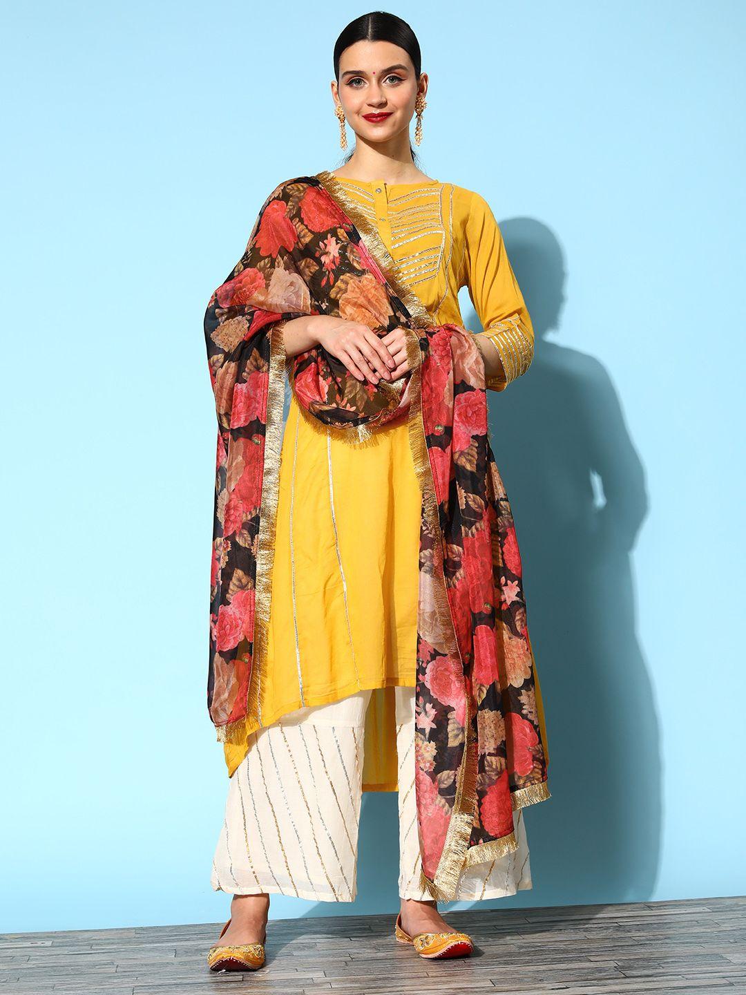 varanga women solid pure cotton hyper texture kurta set