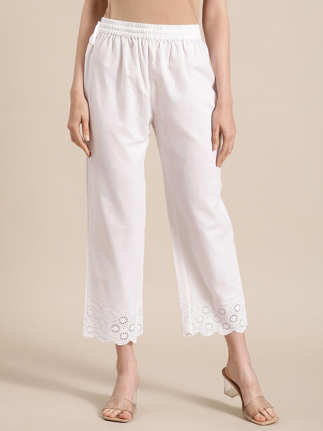 varanga women white cotton solid cropped trousers